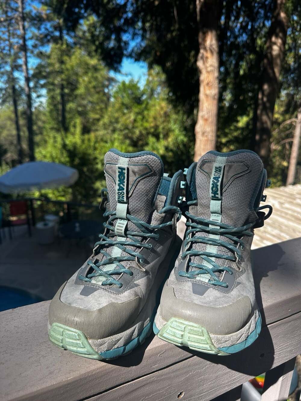 Hoka One One Women's Sky Kaha Hiking Boots, Frost Gray/Aqua Haze